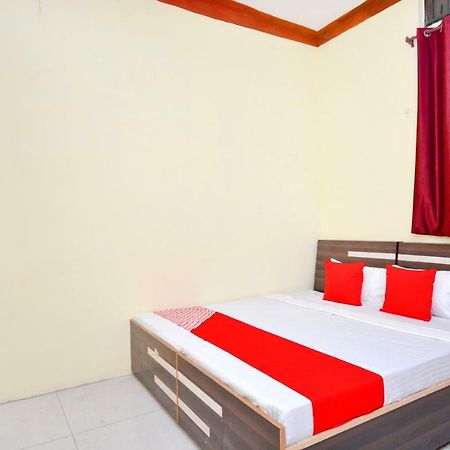 Oyo 40306 White House Otel Jalandhar Oda fotoğraf